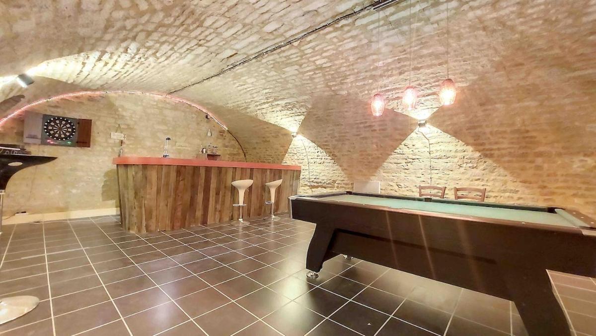 Le Retro Champlay Villa Exteriör bild