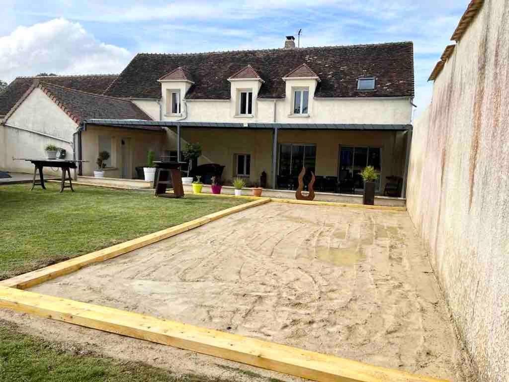 Le Retro Champlay Villa Exteriör bild